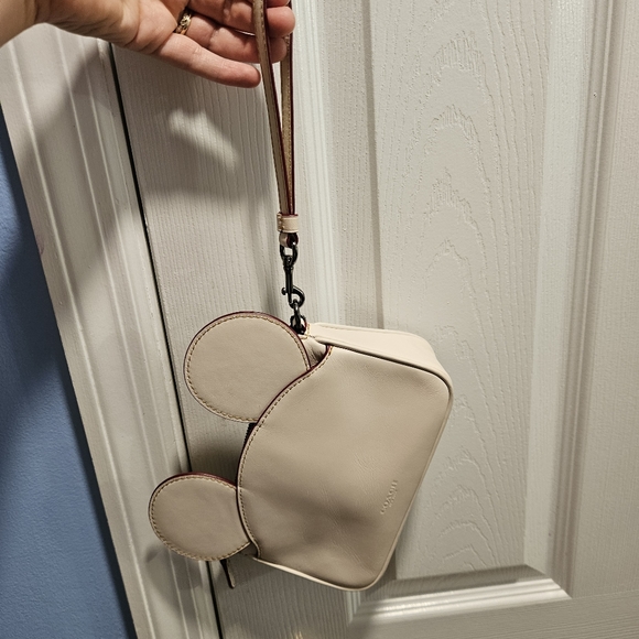 Coach x Disney Mickey Mouse wristlet - Picture 3 of 12